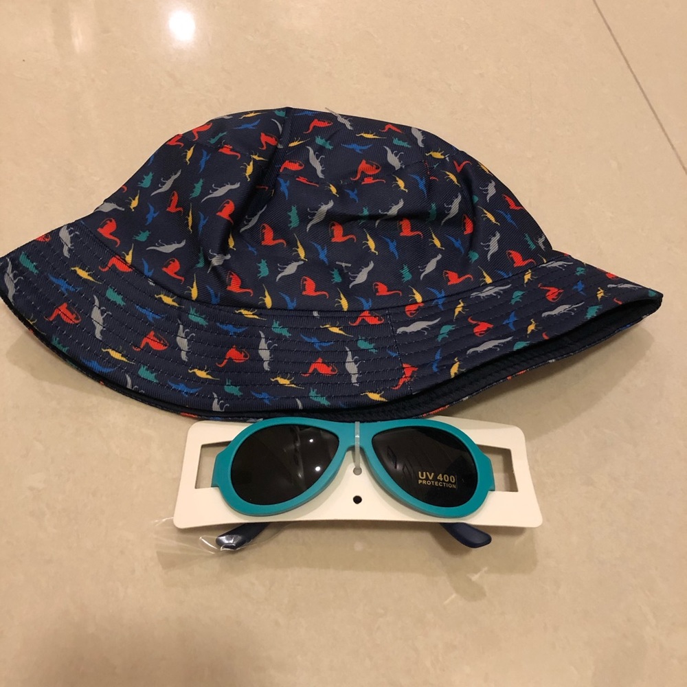 Toddler boy hat and glasses